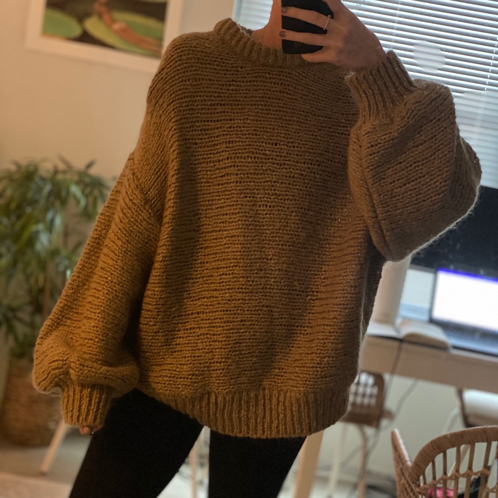 Oversized camel sweater